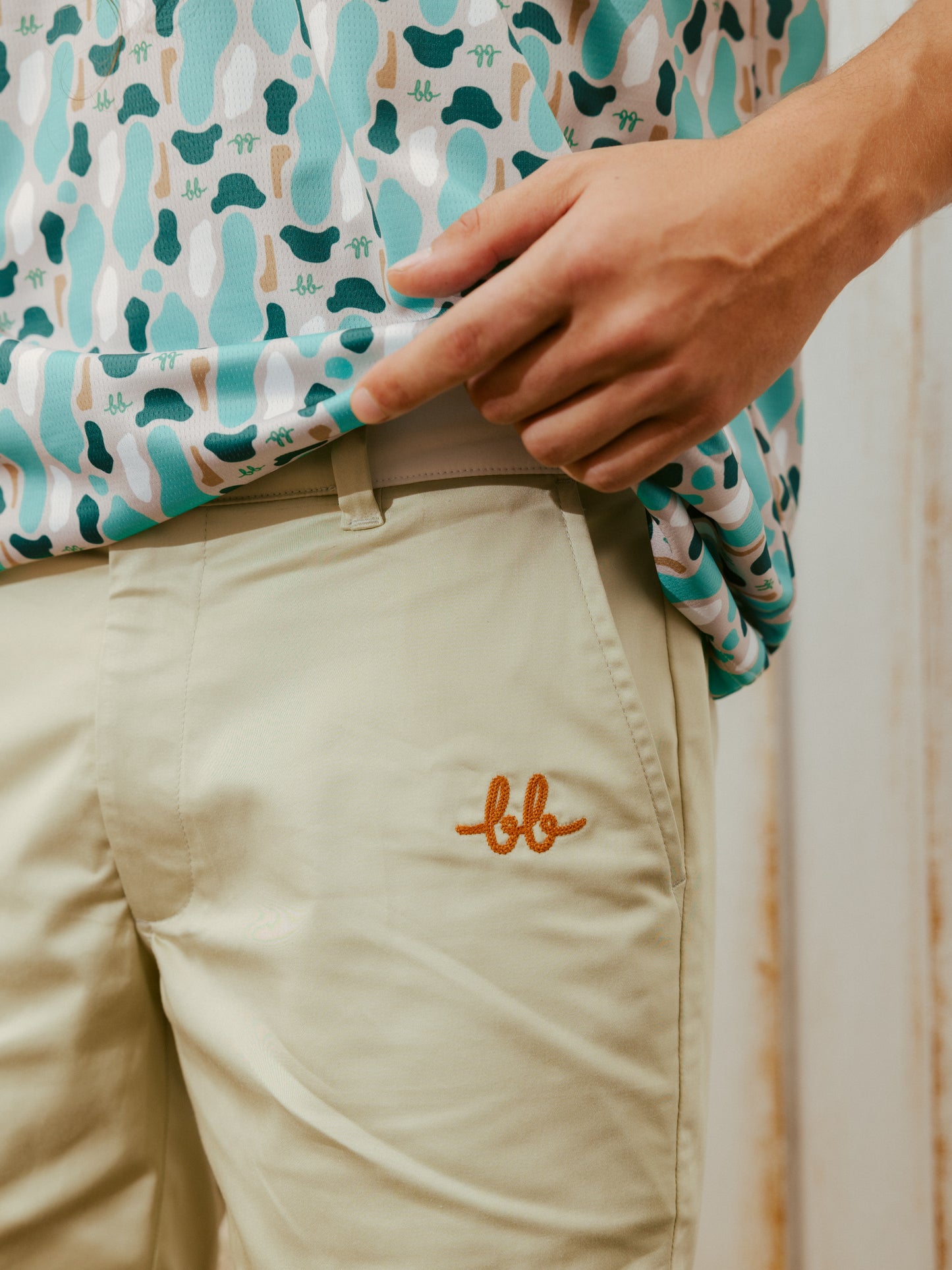 MEN GOLF SHORTS - CELERY